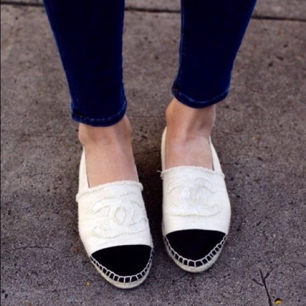 CHANEL Linen Canvas Espadrilles Black/White 37